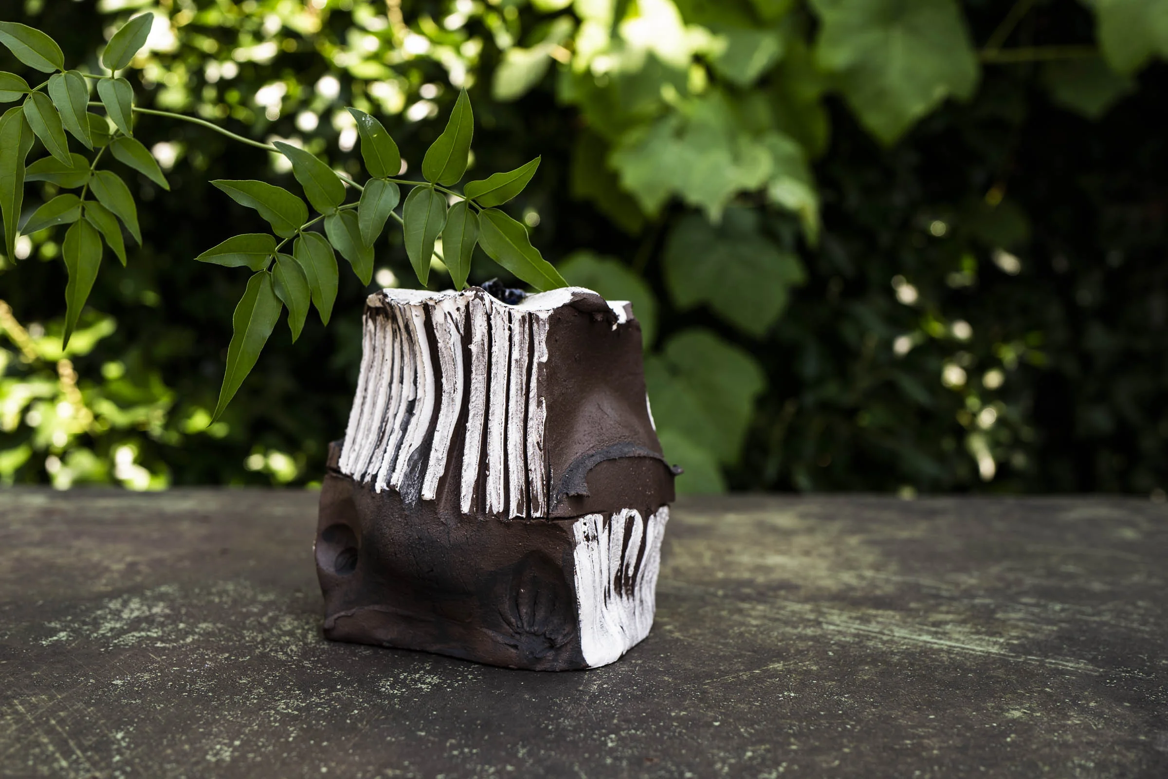 Fingerprints-Ceramics-1010862.jpg