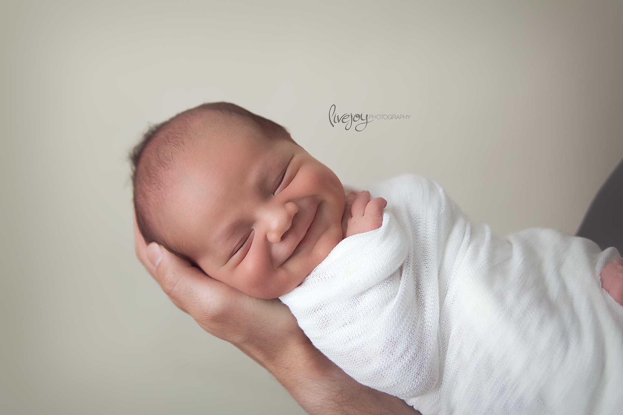 Newborn Photography | Oregon | LiveJoy Photography 