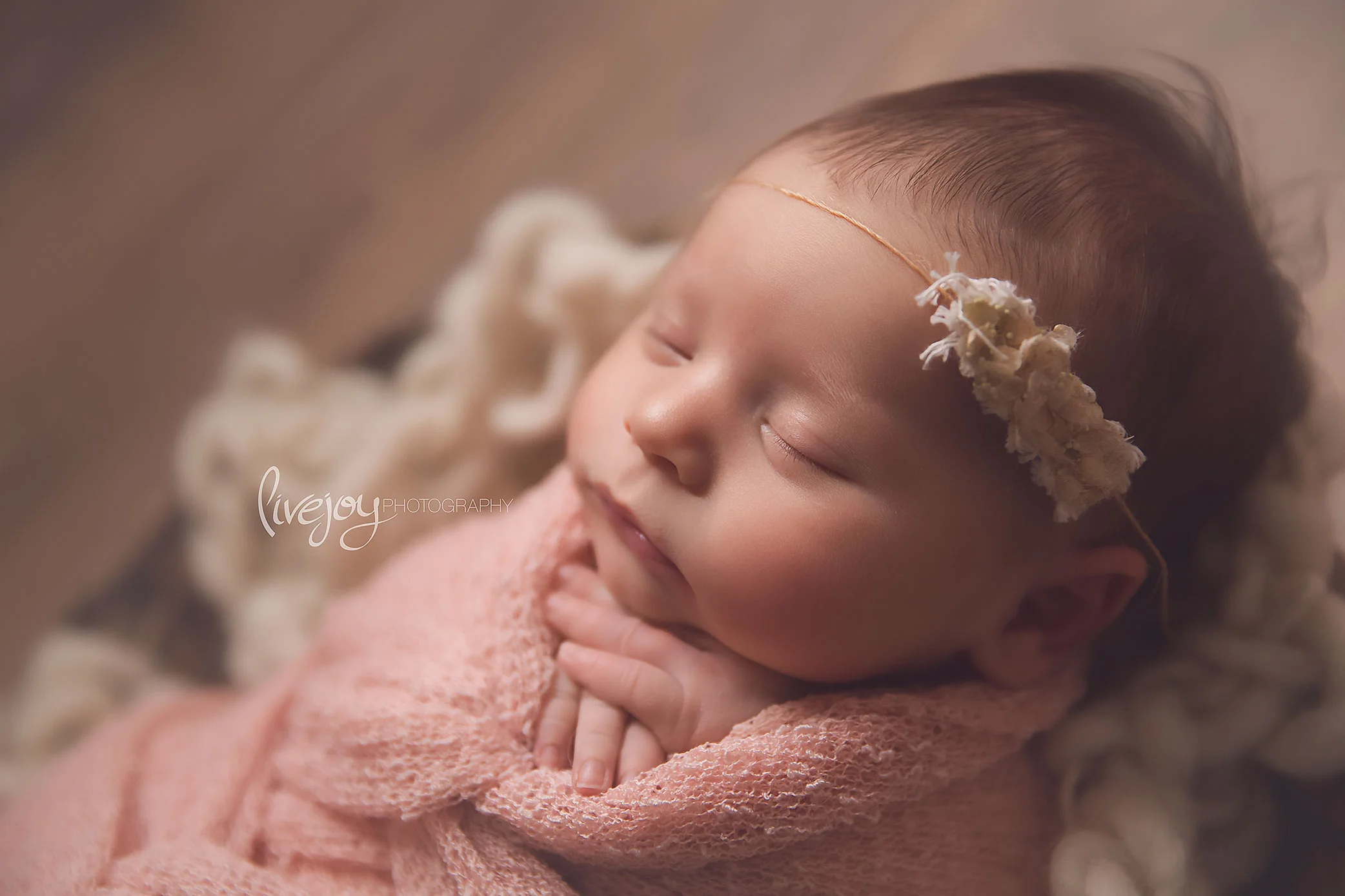 Newborn Photography | Salem, Oregon | LiveJoy Photography