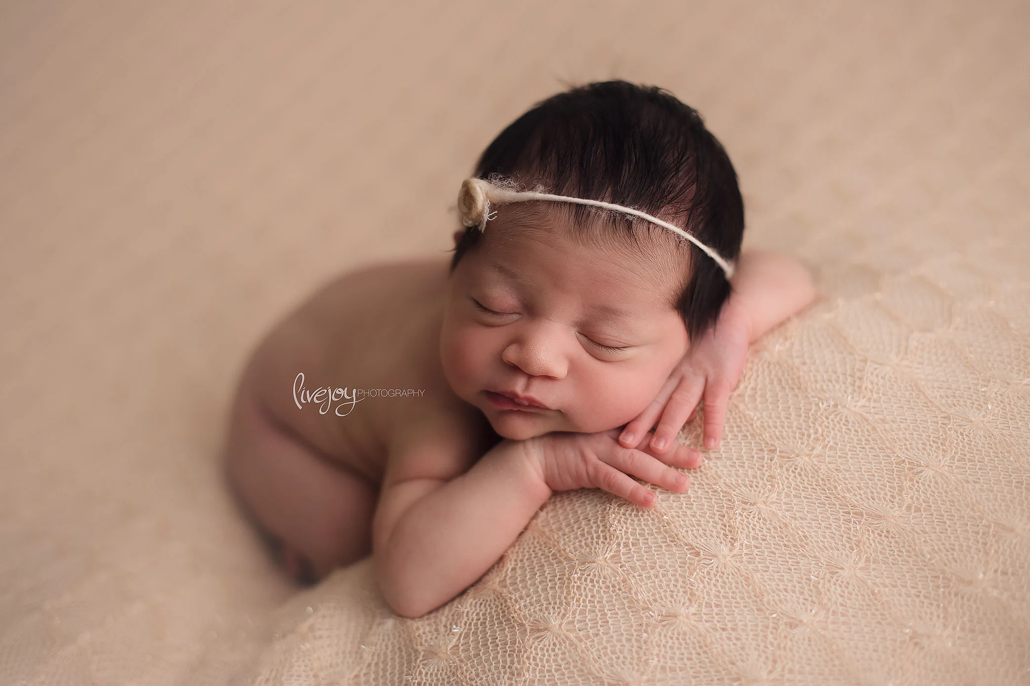 Newborn Photography | Oregon | LiveJoy Photography