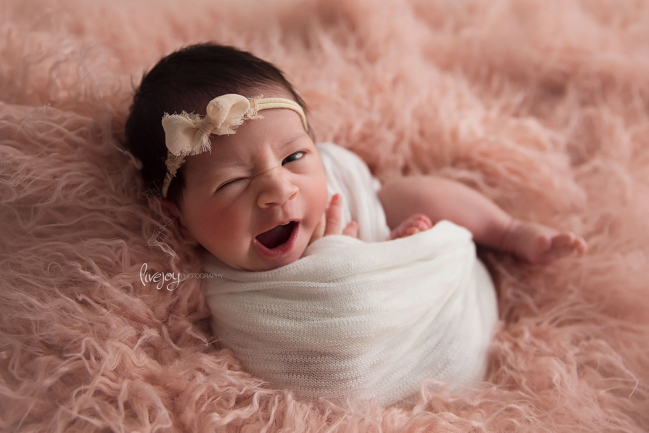 Newborn Photography | Oregon | LiveJoy Photography