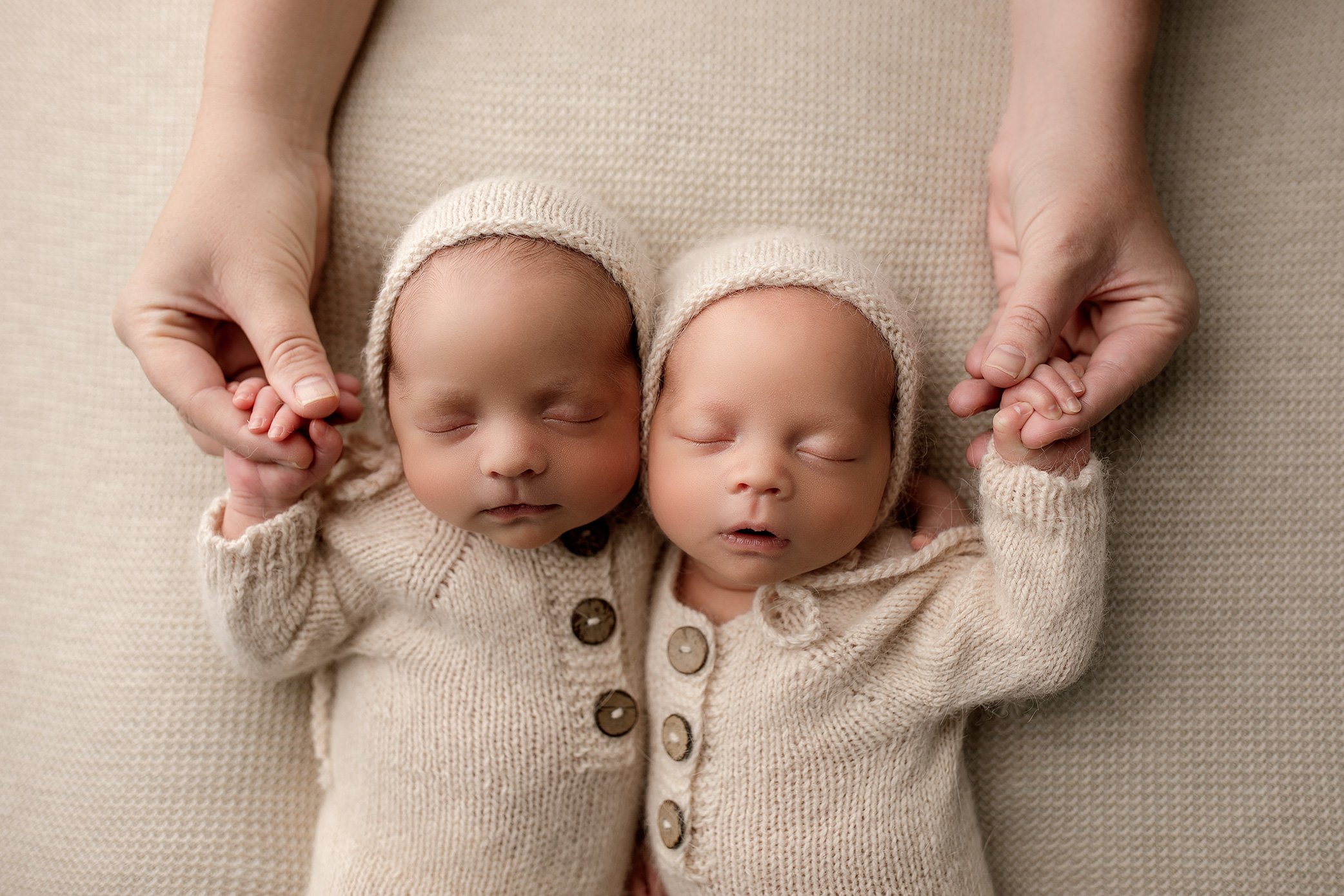 Twin Newborn Boy Photography | LiveJoy Photography | Oregon