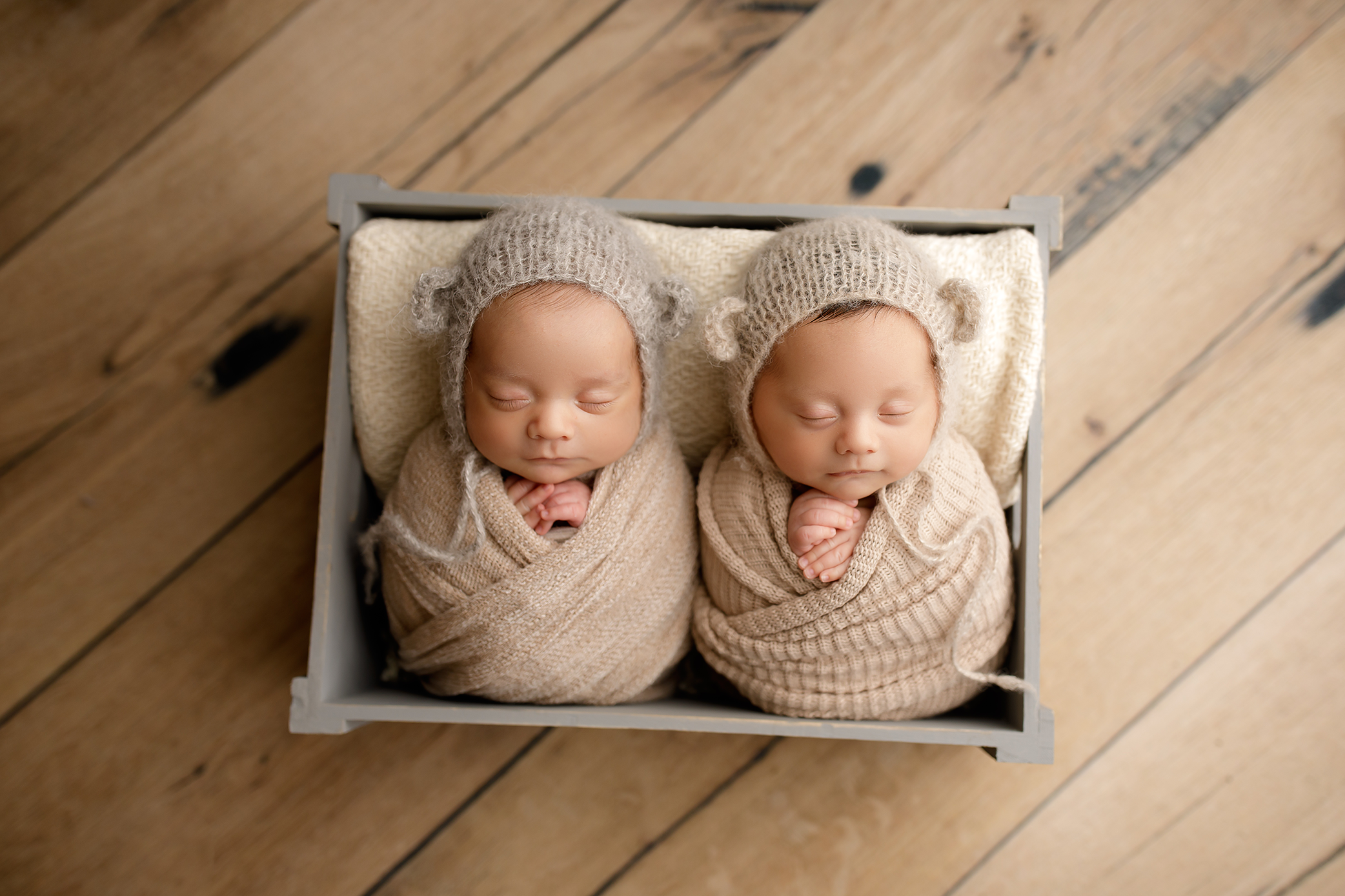 Twin Newborn Boy Photography | LiveJoy Photography | Oregon