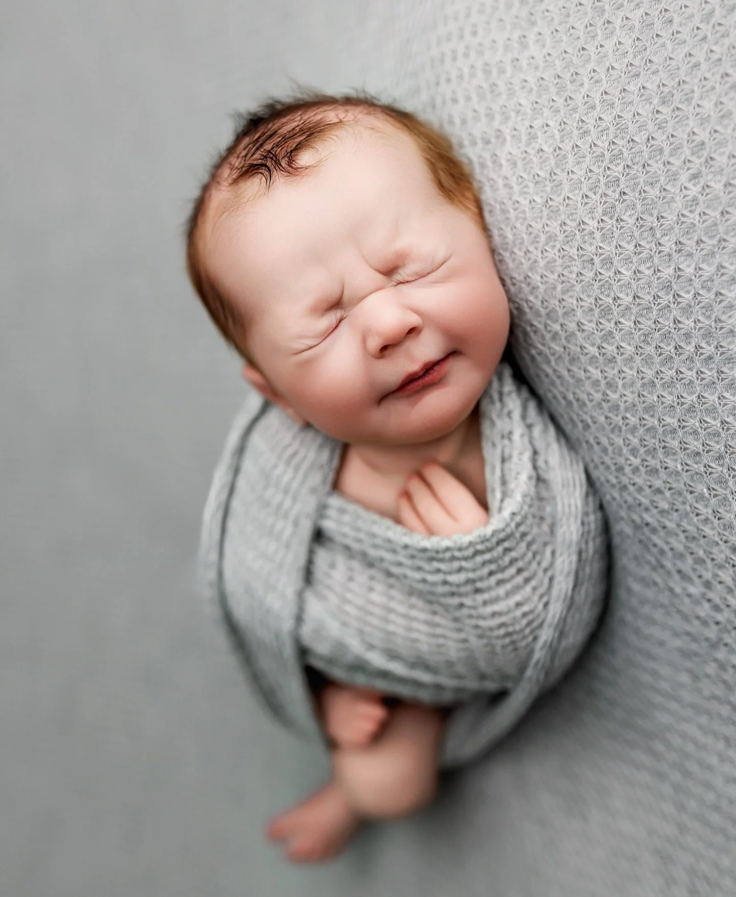 This image deserved a permanent place on my profile 😍 he&rsquo;s just so cute! 

#newbornphotography #newbornphotos #salemoregon #salemoregonphotographer #salemoregonnewbornphotographer #salemoregonlife #salemoregonnewbornphotography #salemoregonart