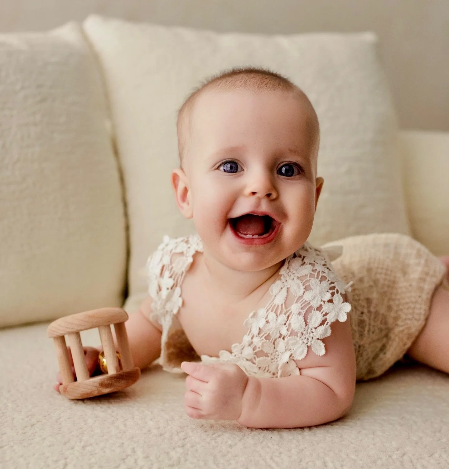 I&rsquo;m telling you, these Baby Milestone Sessions are something magical &hearts;️ #6monthsold 

#salemoregonbabyphotographer #portlandoregonnewbornphotographer #salemoregonphotographer #portlandoregonphotographer