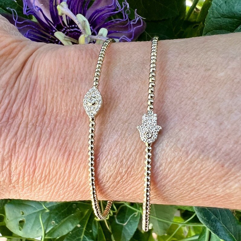 Which bangle would you like to add you your stack?!
.
.
.
.
#hamsa #hamsajewelry #protection #protectionjewelry #meaningfuljewelry #14ktgold #armcandy #armcandyoftheday #giftideas #designerjewelry #jewelrydesigner #newdesigns