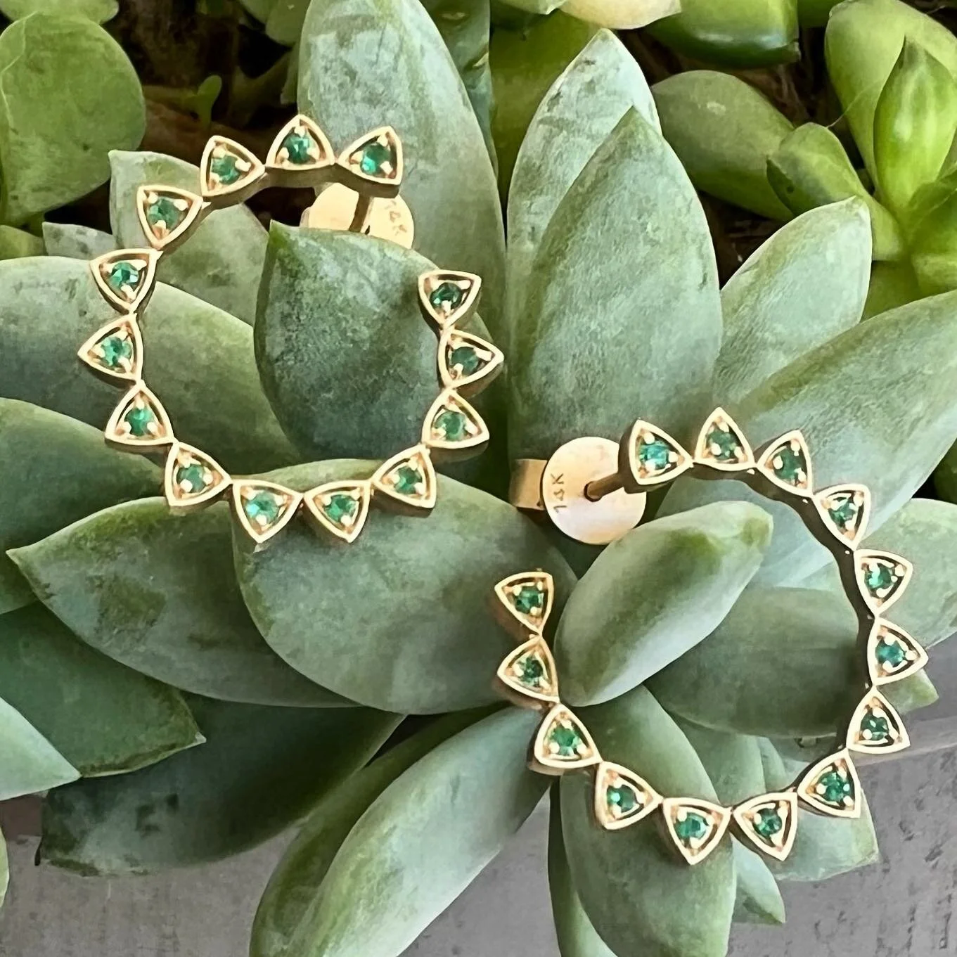 Think GREEN!! 
I'm excited to launch this new collection!
Also available in pink sapphires, or 💎 
.
.
.
.
#emerald #emeraldjewelry #hoops #gold #everydayjewelry #fashion #finejewelry #jewelryaddict #addictedtojewelry #earcandy #earringsoftheday #f