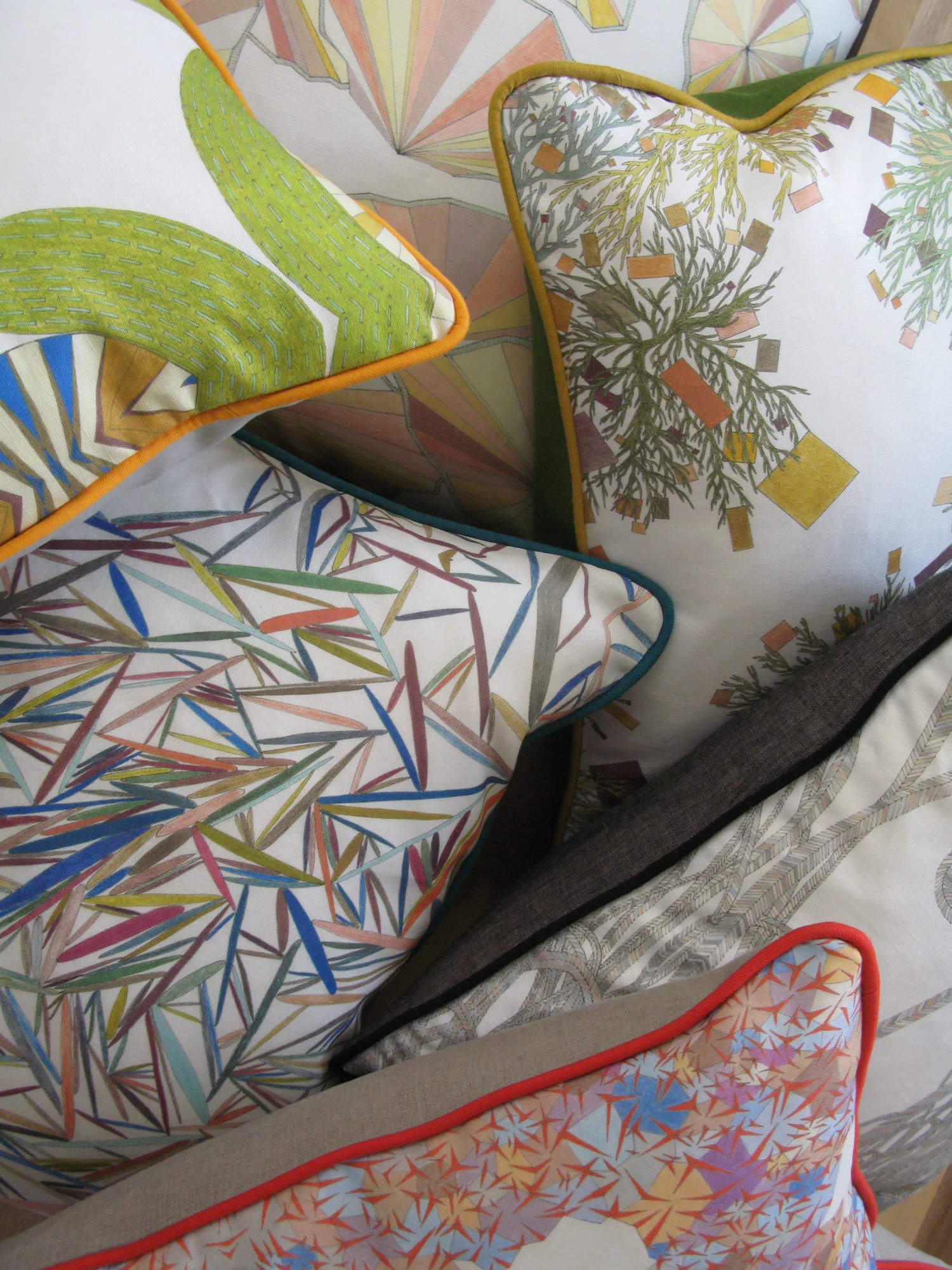 Pillows_PLB_GroupDetail.jpg
