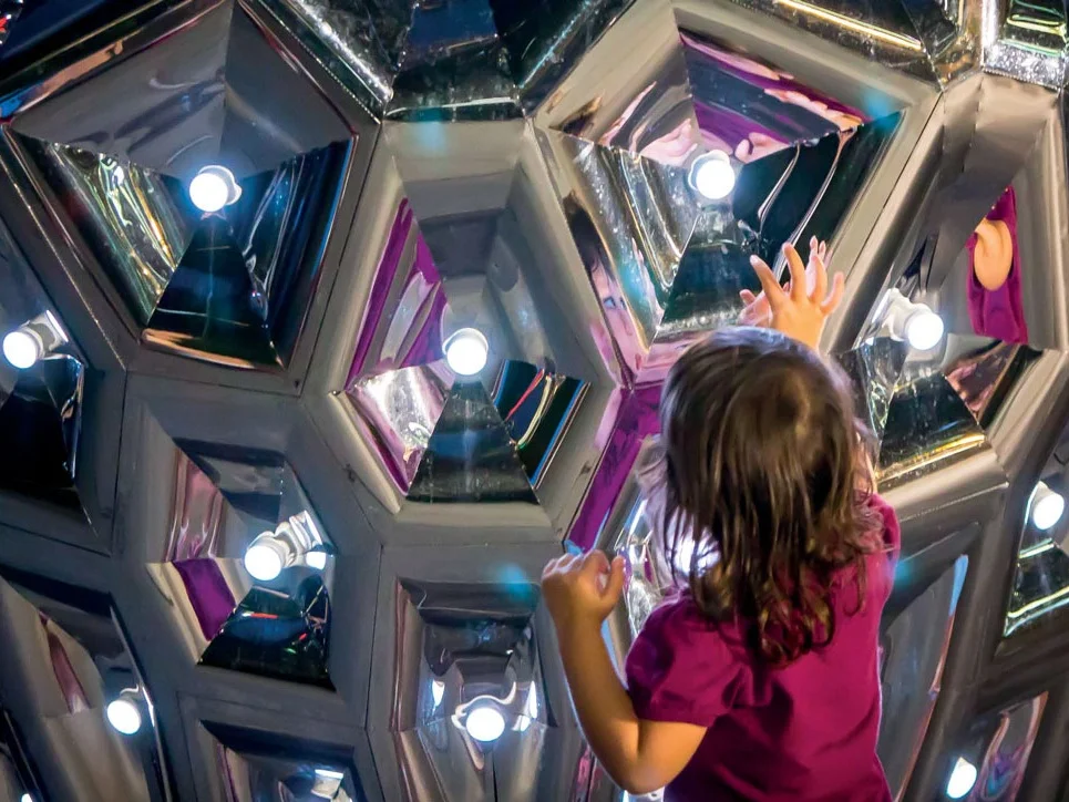 Kaleidoscopic Monolith