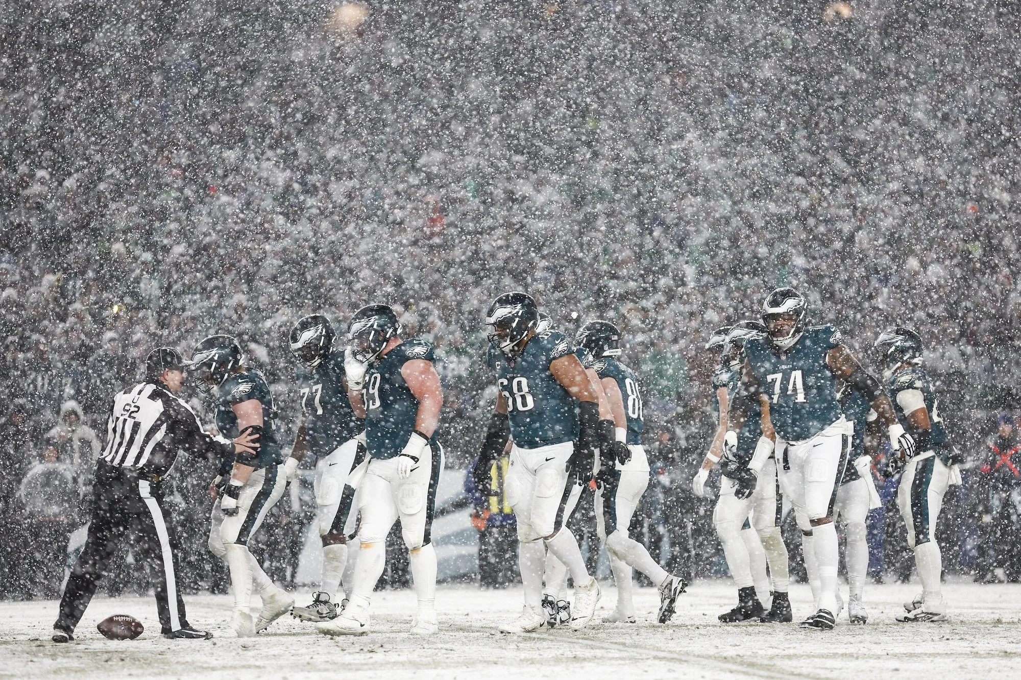 The Philadelphia Eagles offense lines up during the fourth quarter of the NFC divisional playoff at Lincoln Financial Field on Sunday, Jan. 19, 2025 in Philadelphia.  