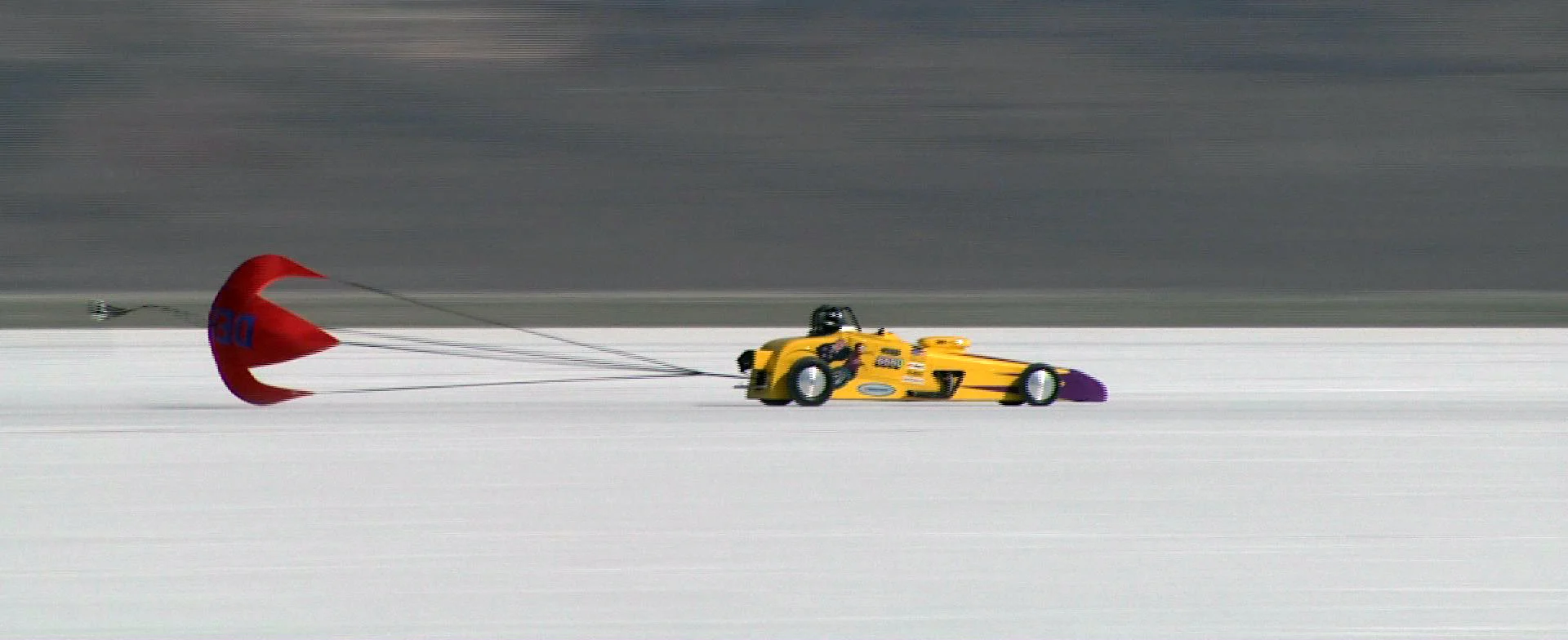 Bonneville Dragster Parachute.jpg