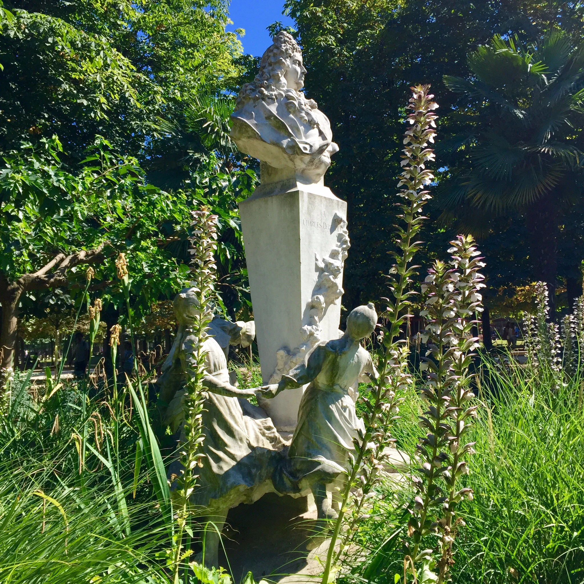 Bust of storyteller Charles Perrault and the children who have loved his stories, Jardin des Tuileries