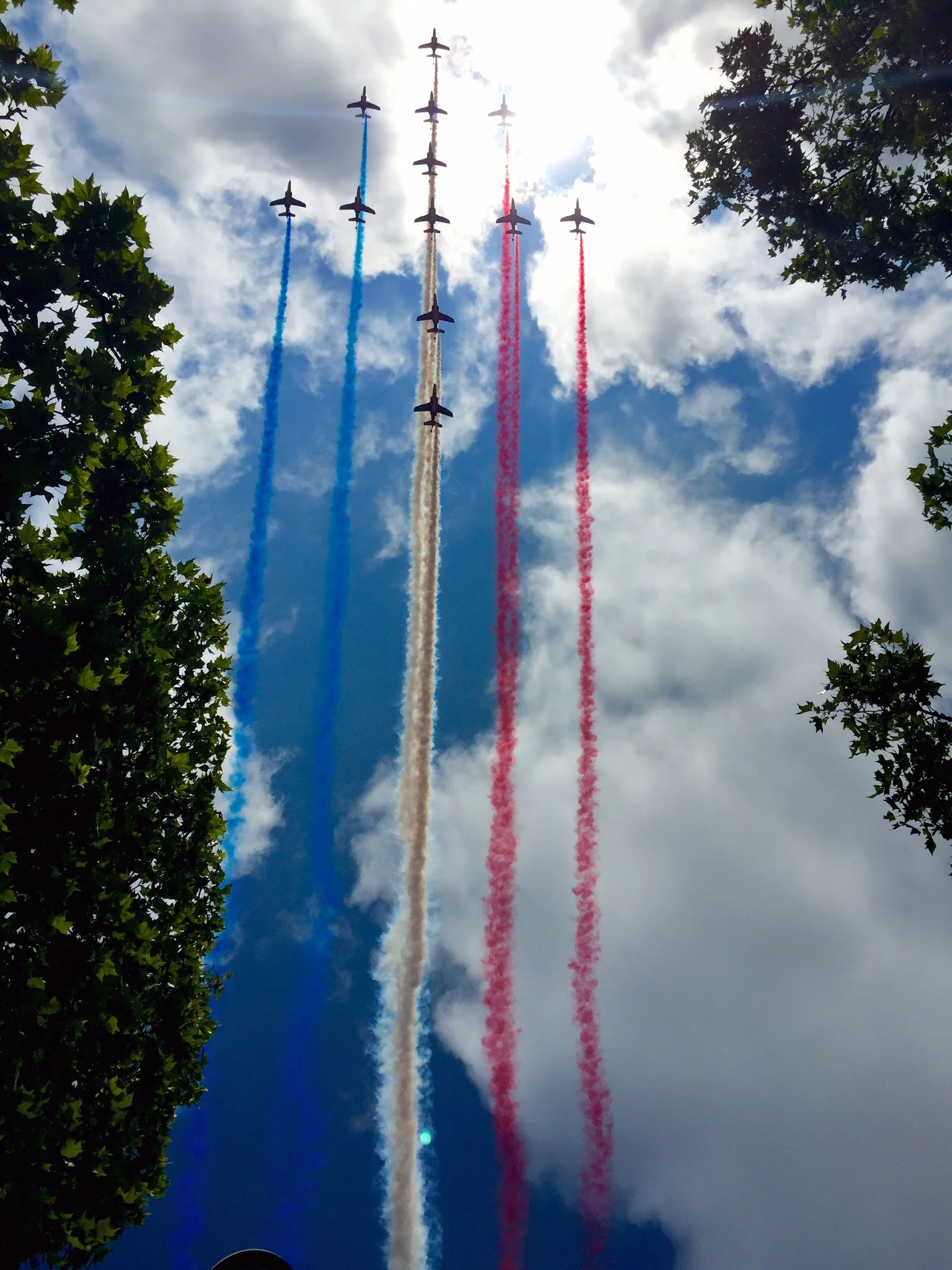 French jets flying over the Champs Elysées on Bastille Day Bottom Line: Arrive super early at the eastern end of the Champs Elysées near Clemenceau.