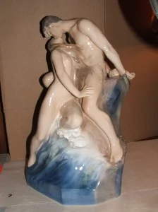 ​Large Copenhagen Wave and Rock Figure