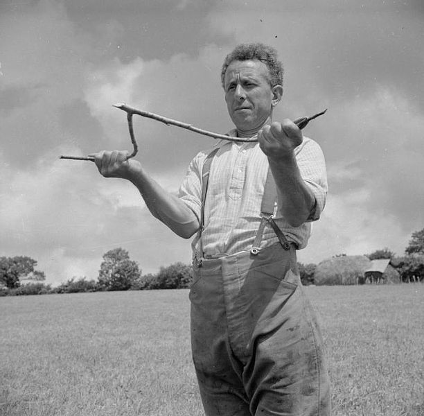 Agricultural uses for dowsing include finding water and nutrient content in the earth to map farming and gardening plots.