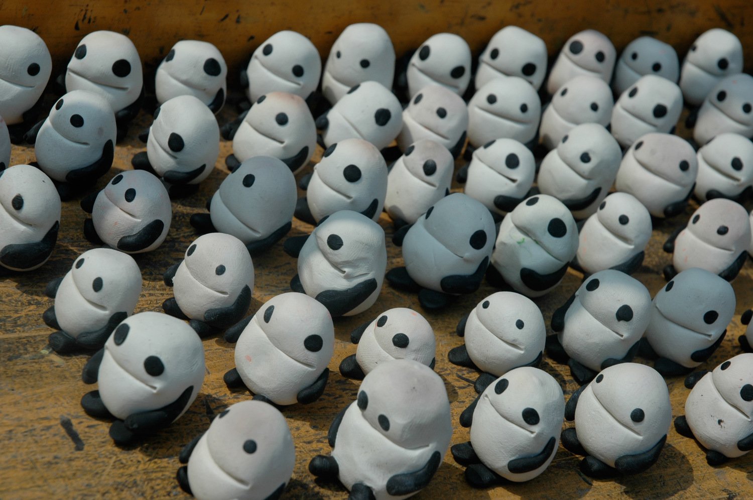 eggs_army_02.jpg