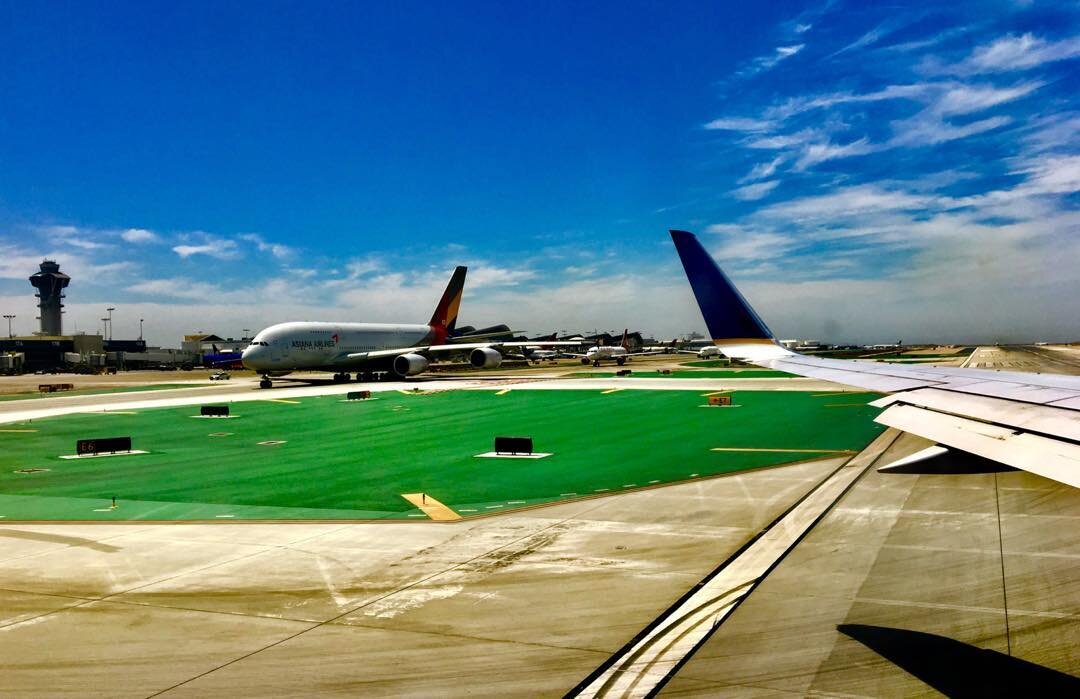 LAX takeoff!