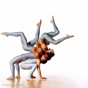 pilobolus21-300x300.jpg