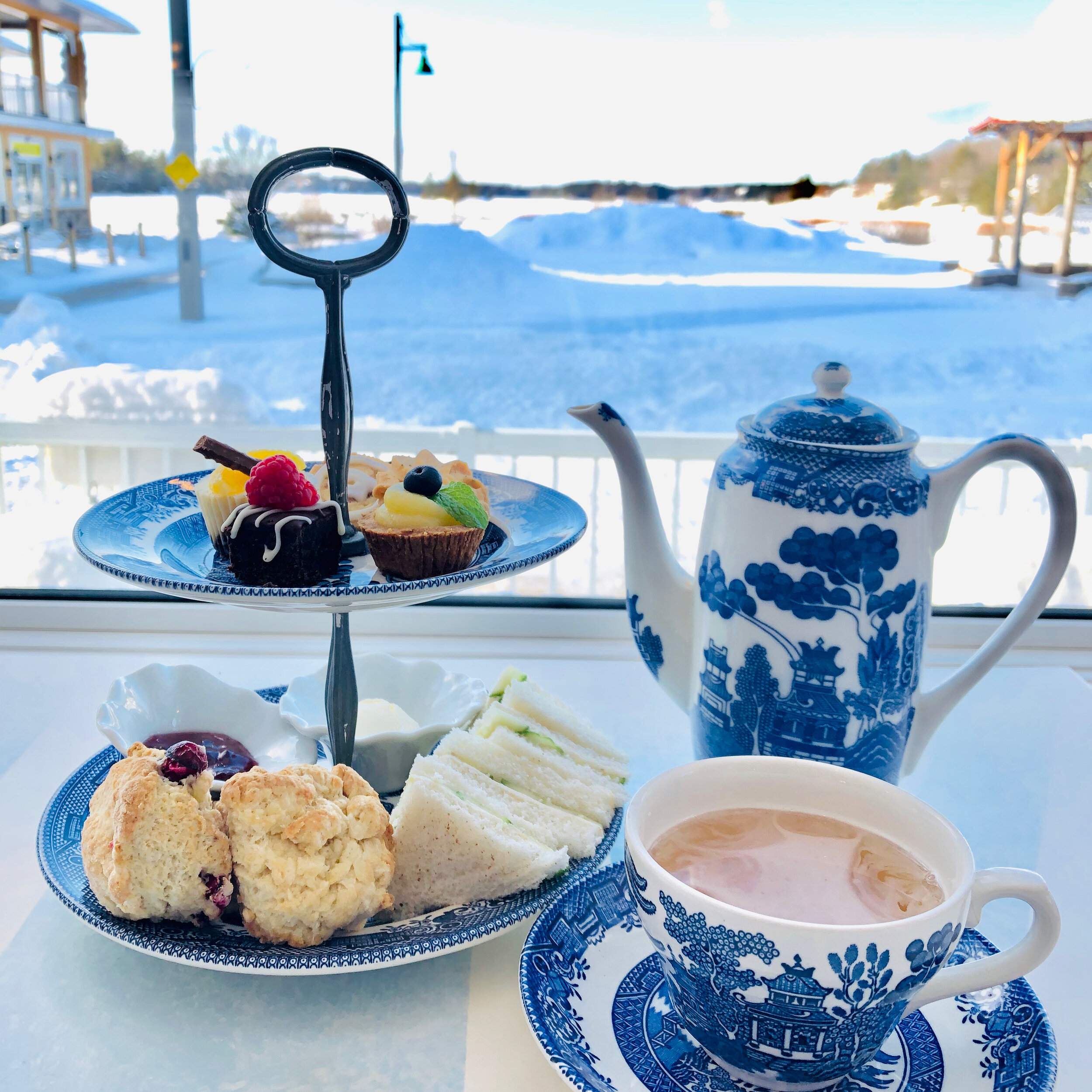 Tea Time — the blue willow