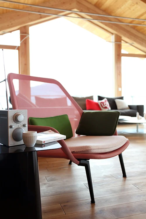 Chalet_Valet_Suisse_desiron_lizen_mobilier_contemporain08.jpg
