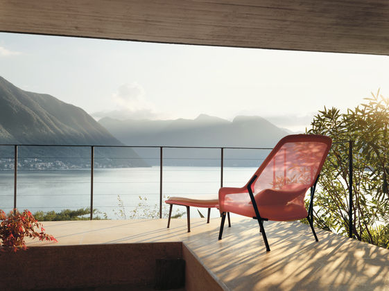 Slow chair à partir 2439€ 2073€