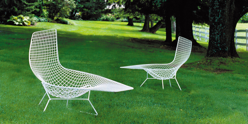 Fauteuil asymétrique en rilsan blanc 7926€ 6737€