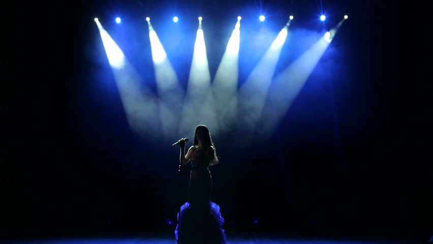 singerstage1.jpg
