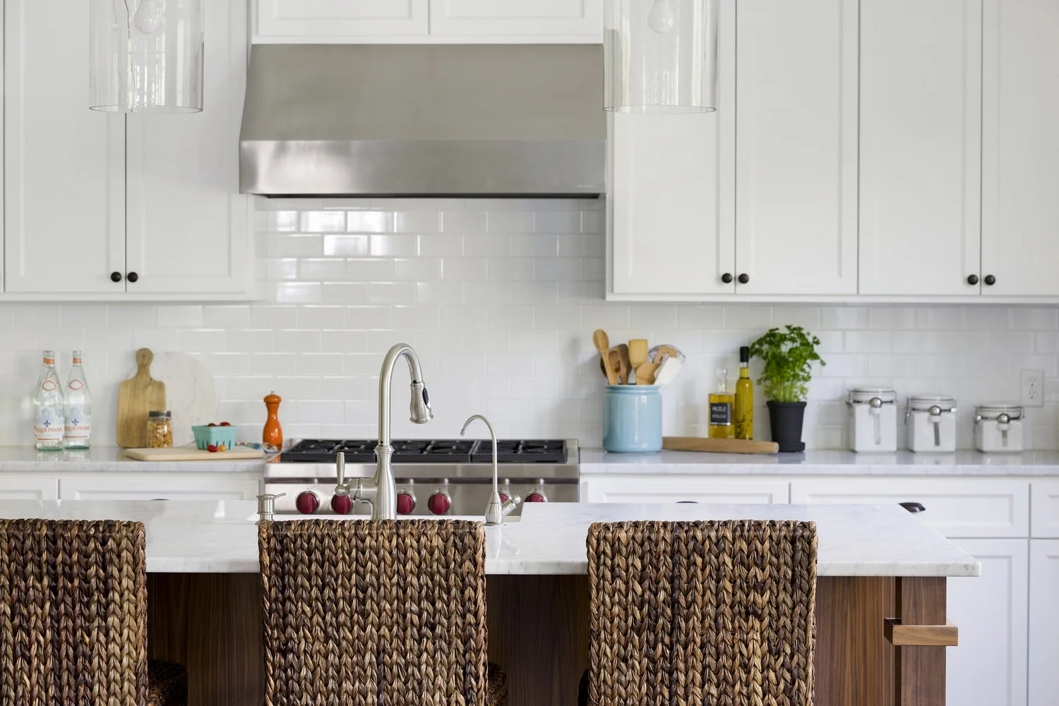 laura-engen-interior-design-shorewood-home-kitchen