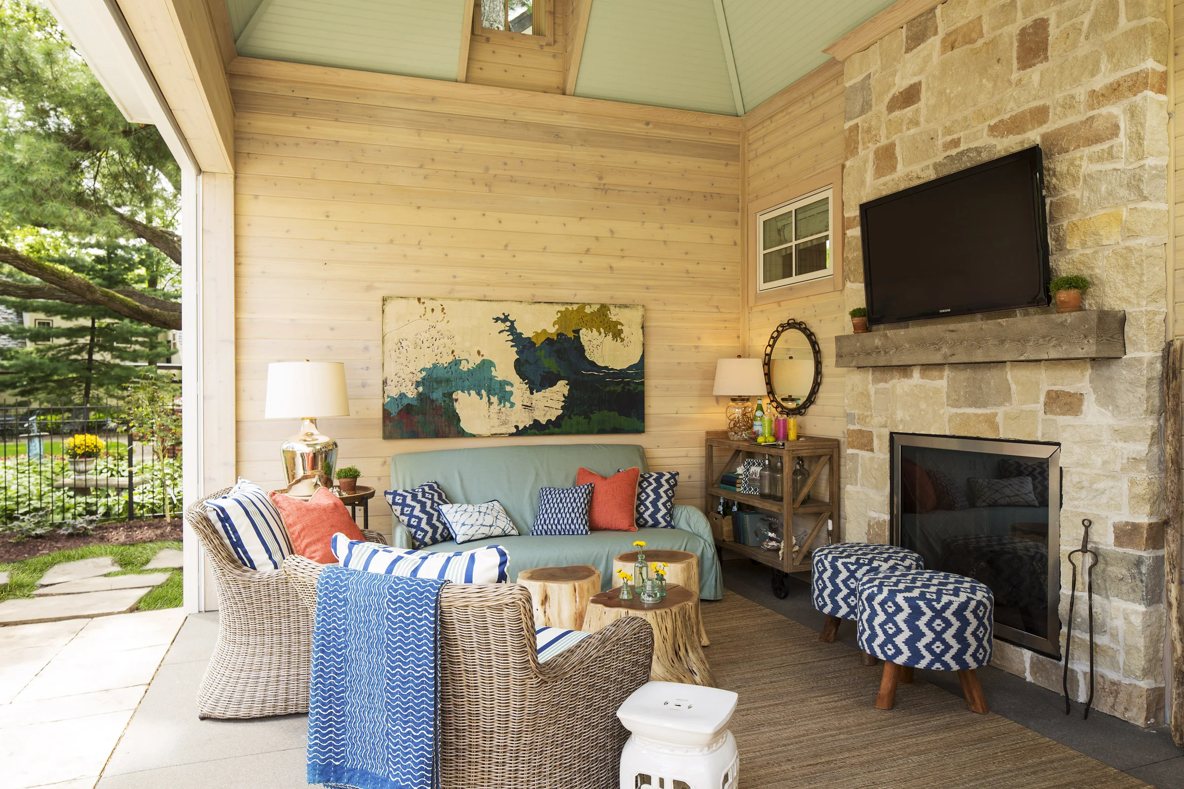 Coastal Chic Porch // Laura Engen Interior Design