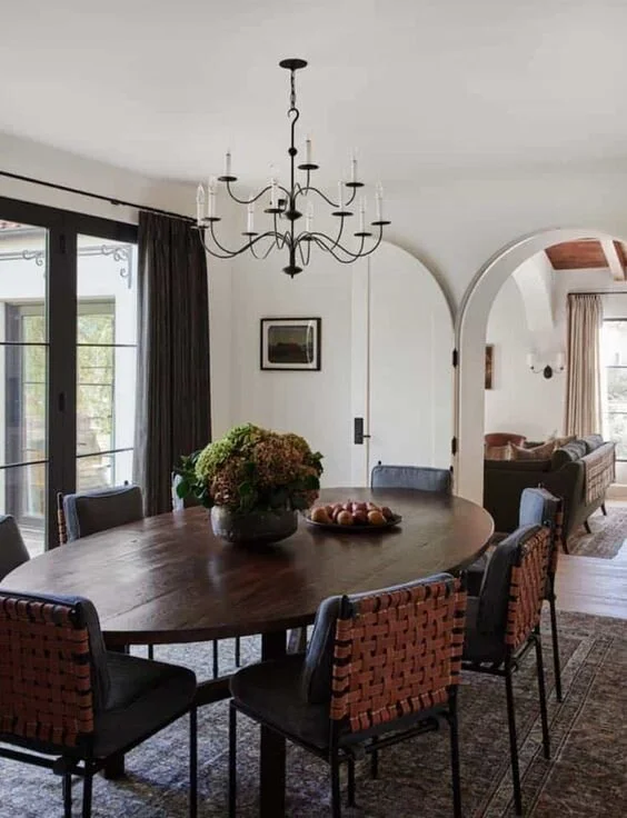 dining table.jpg