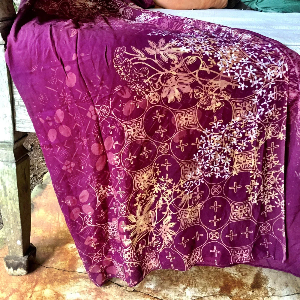 I love finding artists and artisans who are doing cool things in different countries. This inspires me in my own work. Check out this beautiful batik sari that was made by Brahma Tirta Sari .