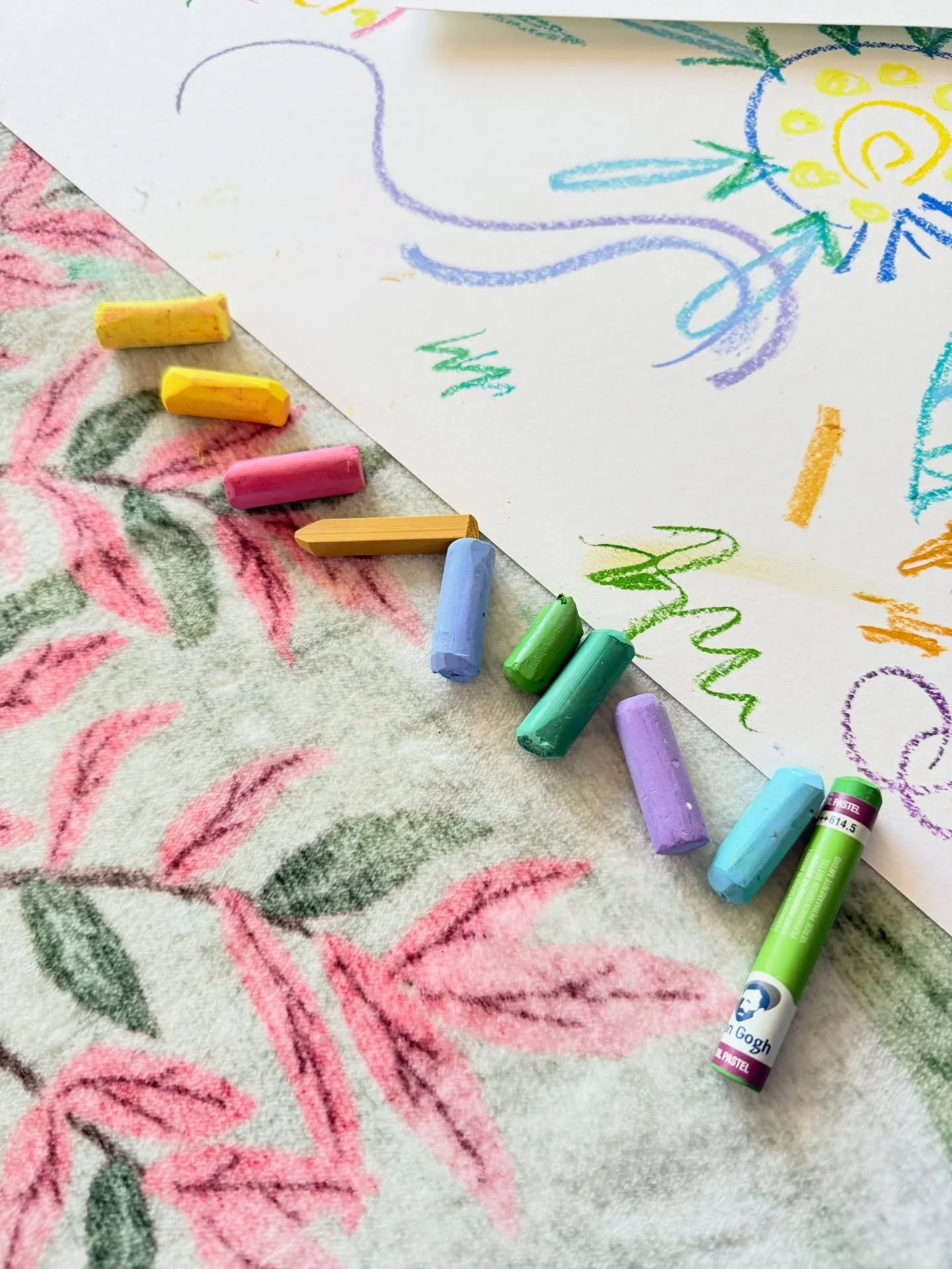 Happy day working on a playful, abstract floral commission. This project was so cool because the client wanted me to channel their previously collected artwork - but it was one of my own! It has been fun playing material detective to figure out what 