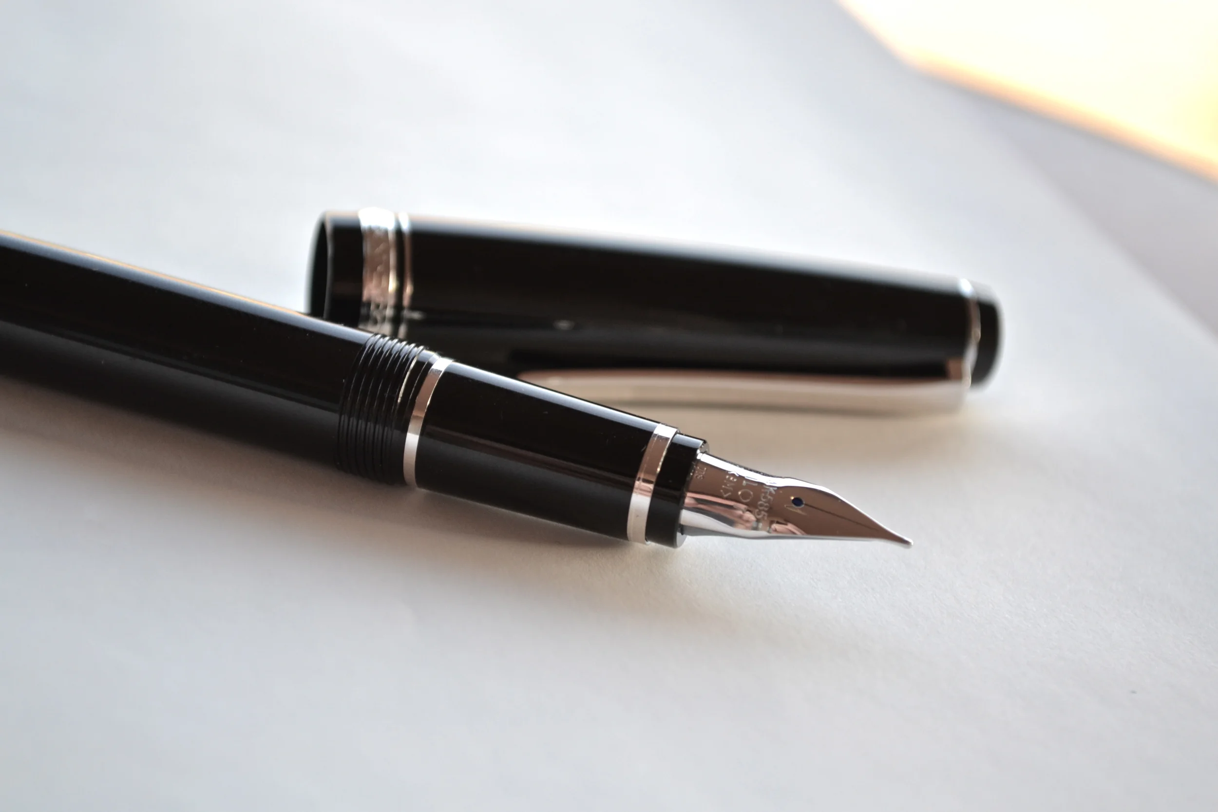 Namiki Falcon Fountain Pen Review