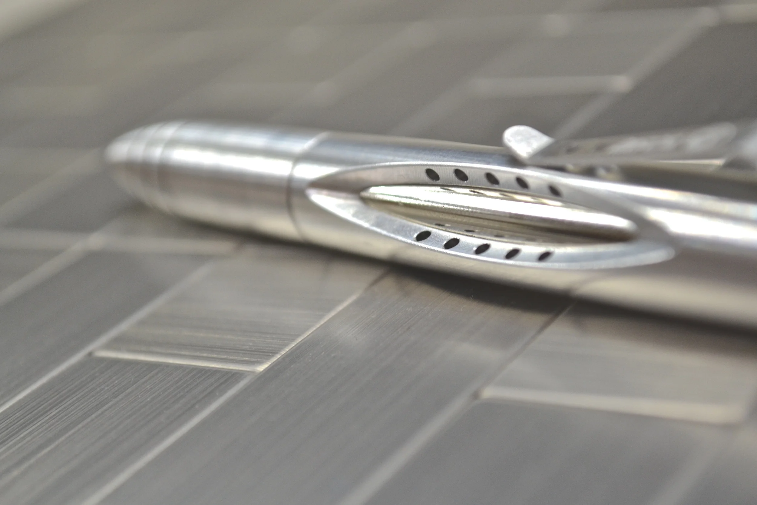 Airfoil Click Pen Review