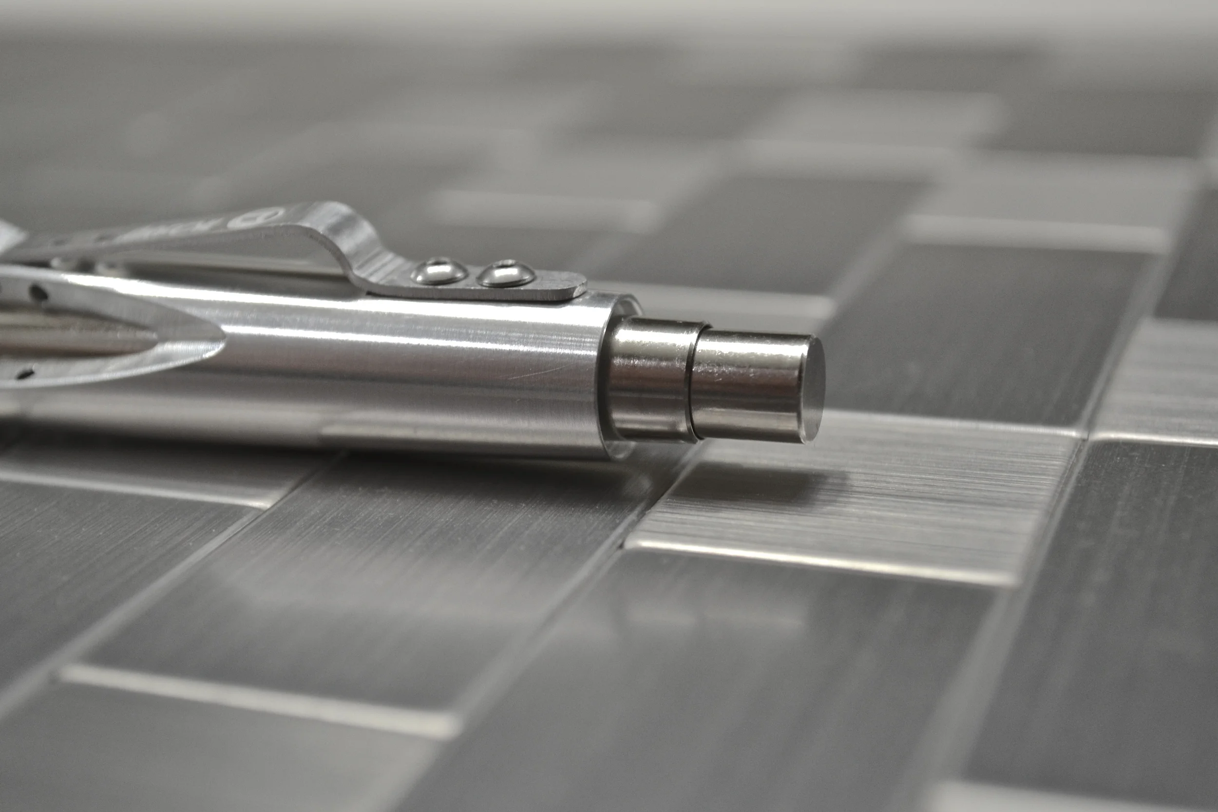 Airfoil Click Pen Review