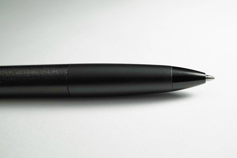 Buitenshuis bloemblad mengsel Lamy Aion Ballpoint Pen Review — The Clicky Post