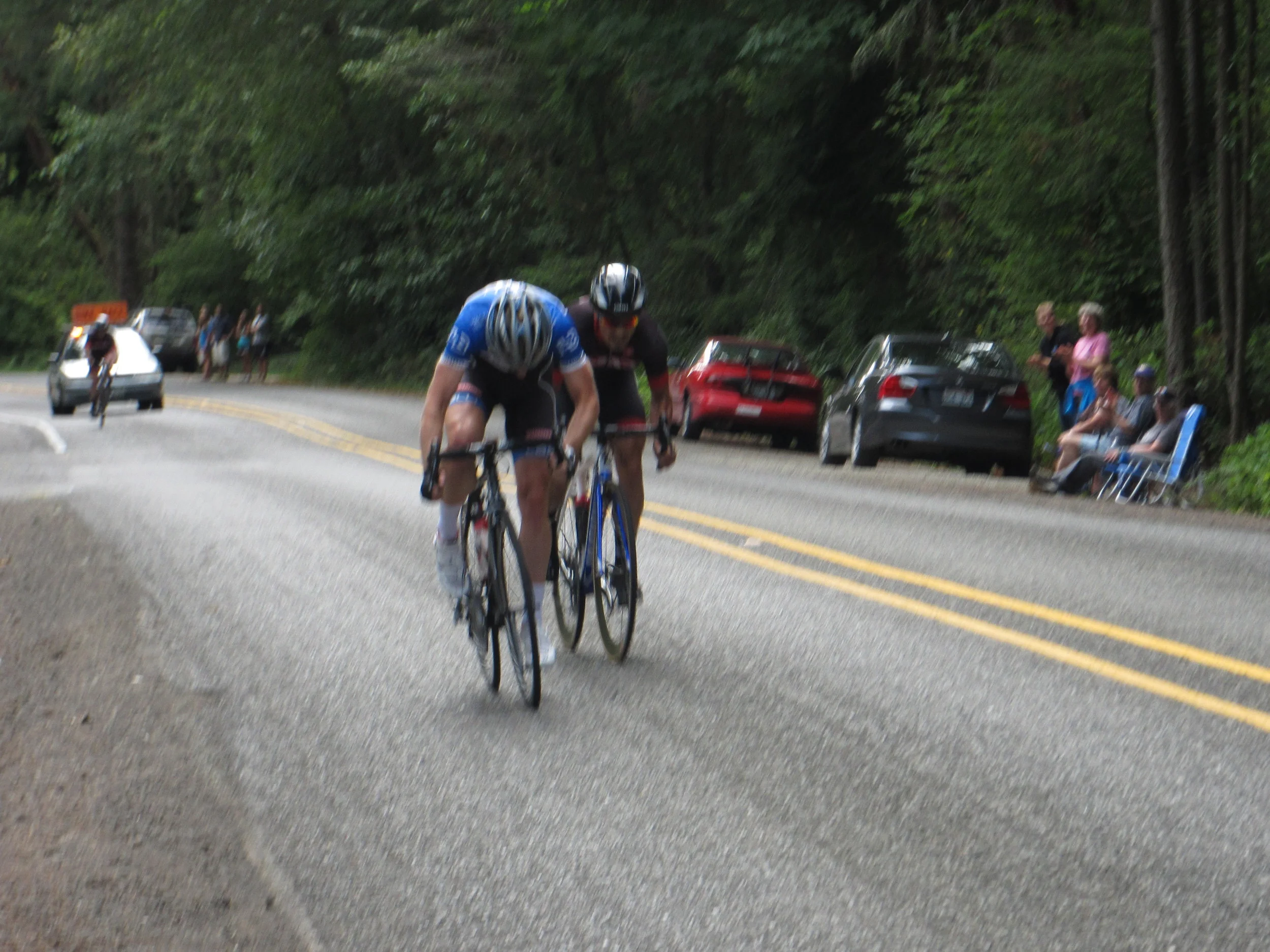    Men's 1/2 sprint finish - Ian Crane over Dave Richter      