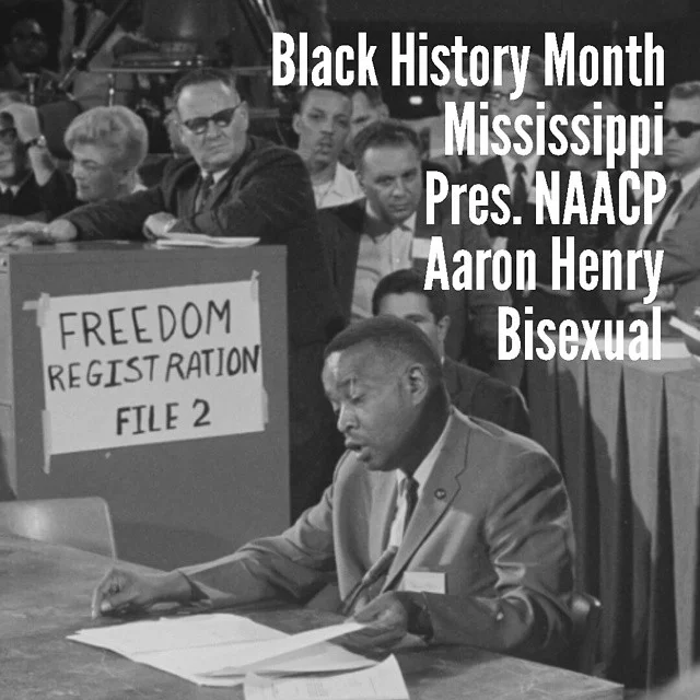Bi Aaron Henry