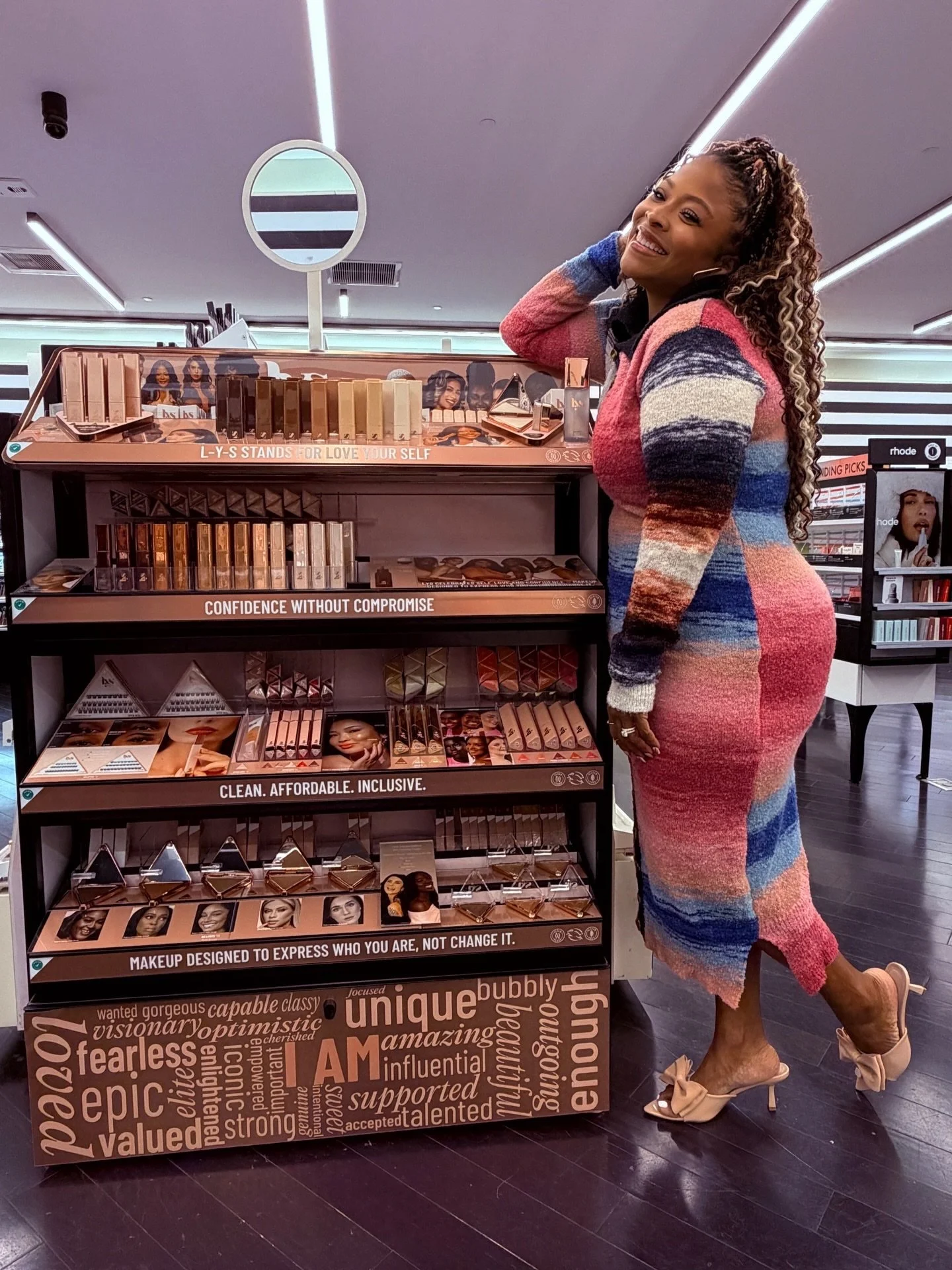 It just keeps getting better! Congratulations Tisha Thompson @glamourgurl5 and the entire @lysbeautyofficial team! 👏🏾

This expansion is no small feat it&rsquo;s a testament to hard work, vision, and your continued commitment to excellence.

What l