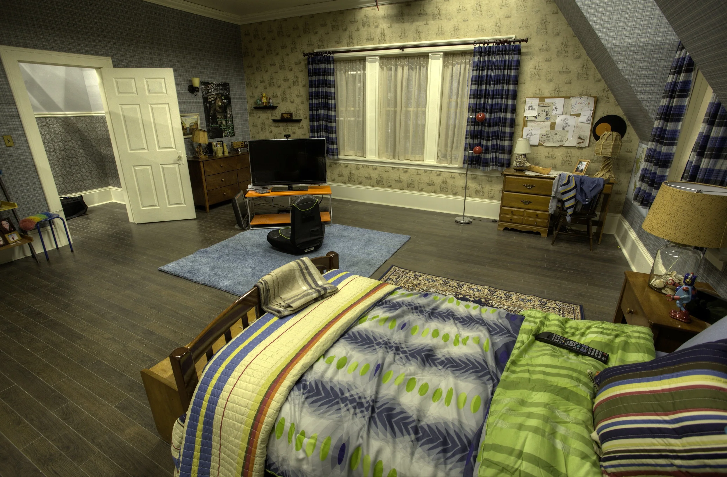 Studio Boy's Room 2.jpg
