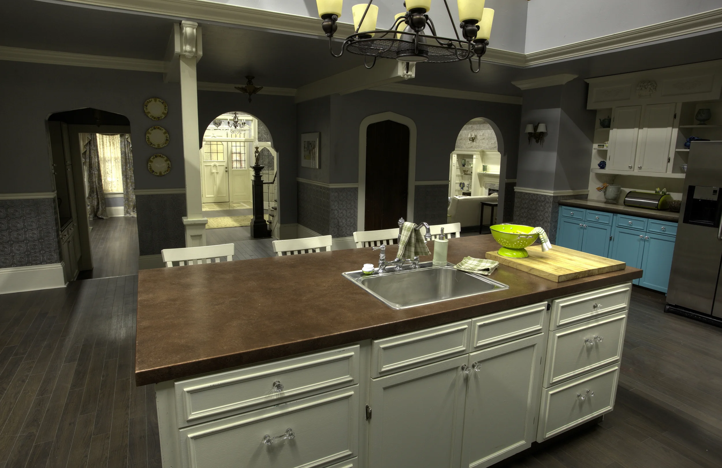 Studio Kitchen 5.jpg