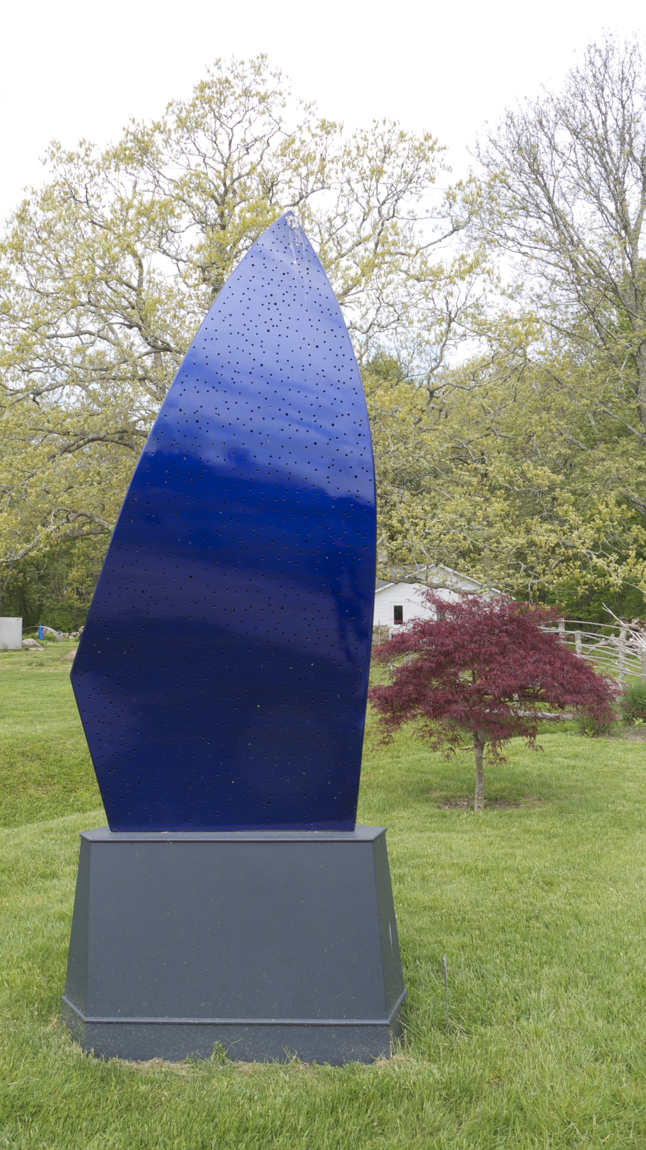  Mark Wholey  New Firefly,&nbsp;2012  Painted steel 