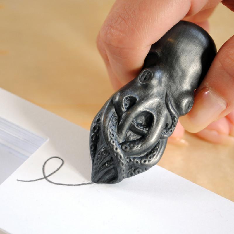 octopus_writing_800_530x@2x.jpg