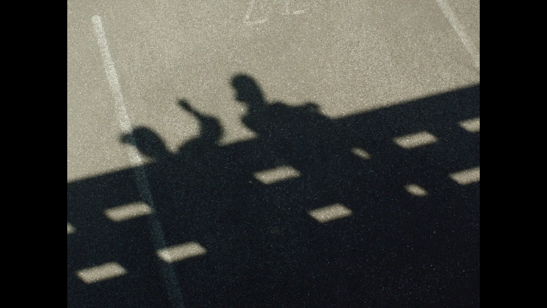 Still00014.jpg