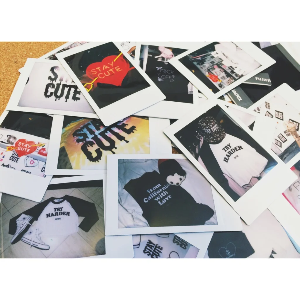 POLAROIDS 4 EVER.