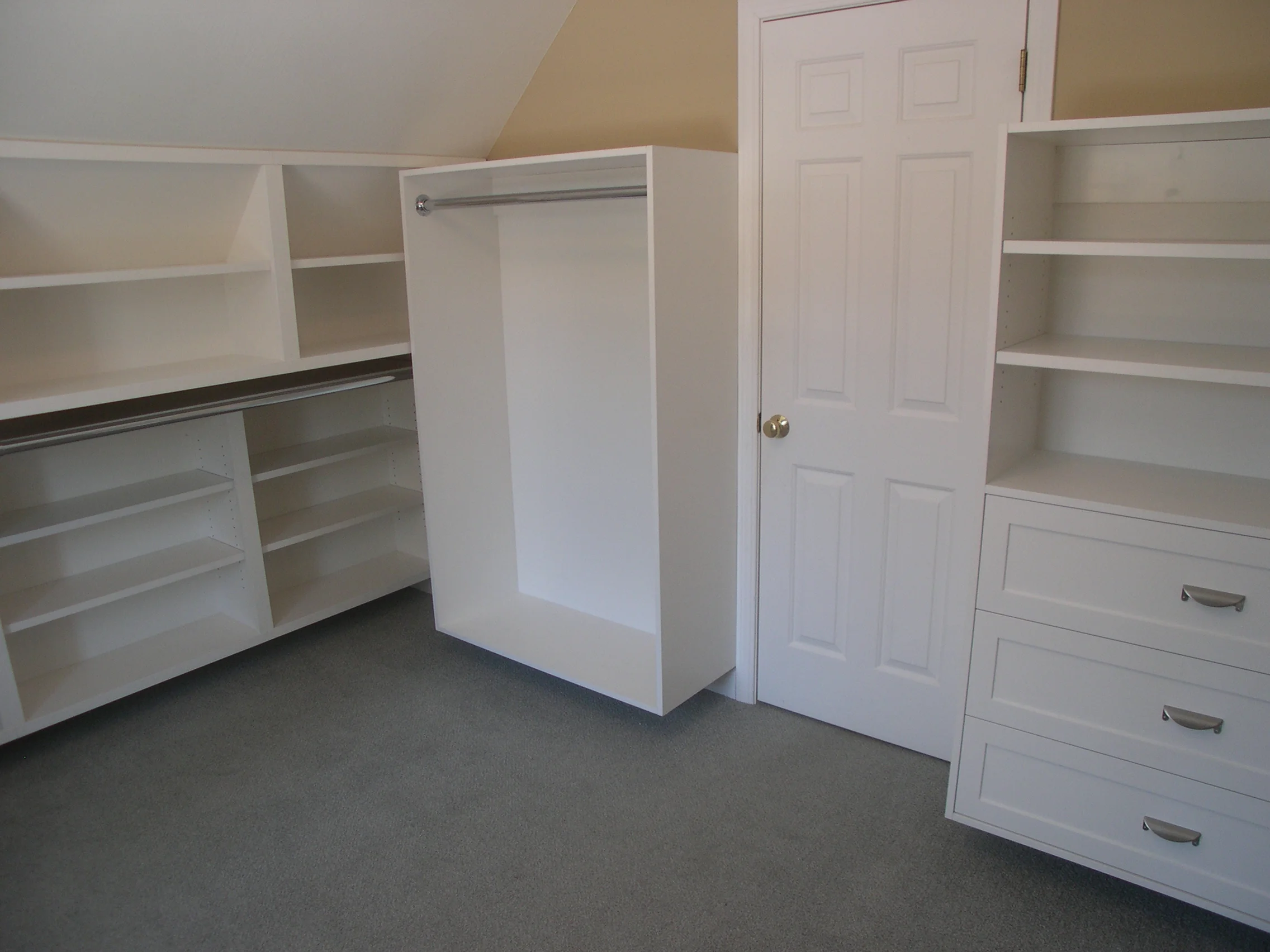 Master closet - Opposite wall