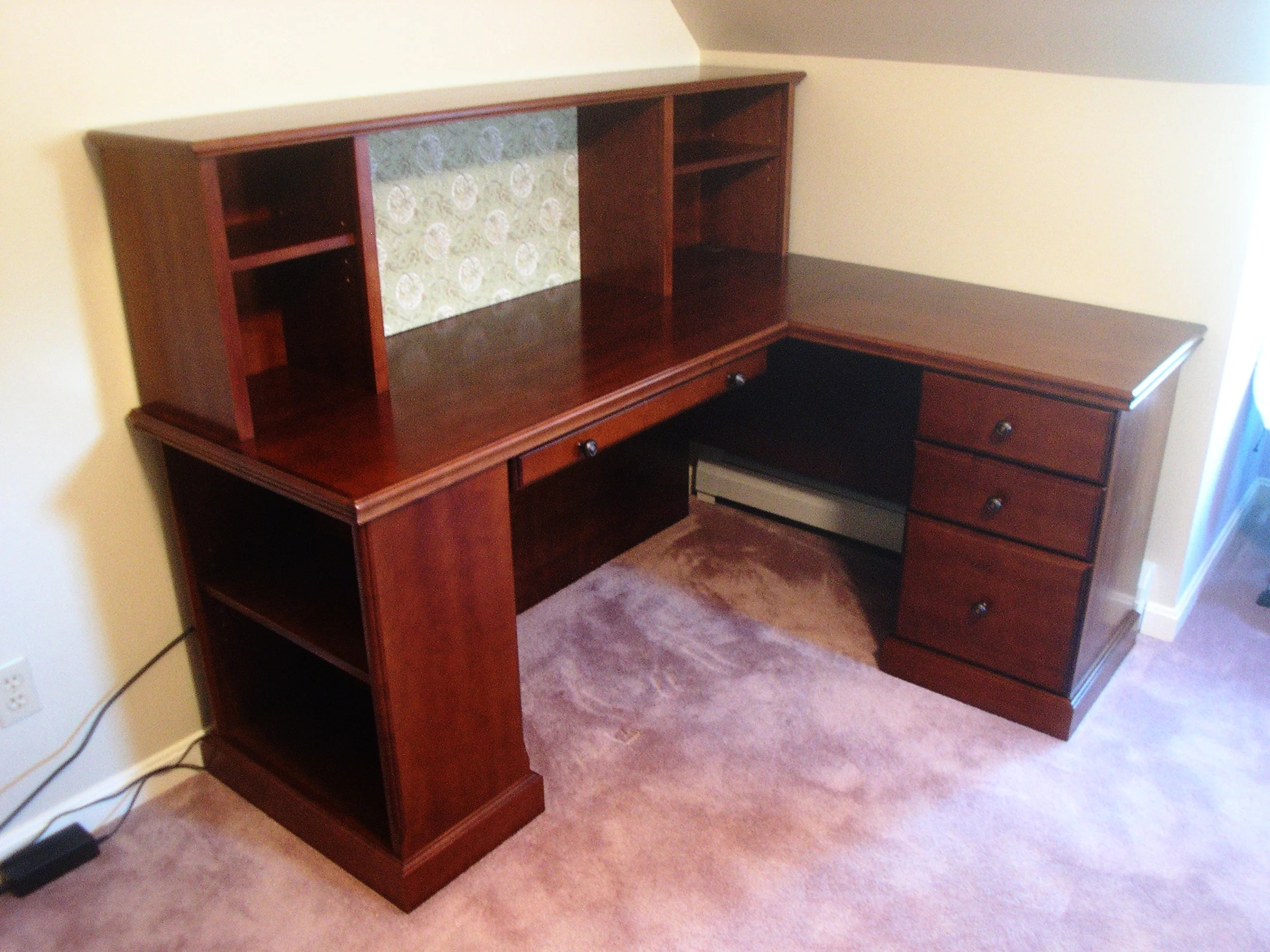 Student desk unit