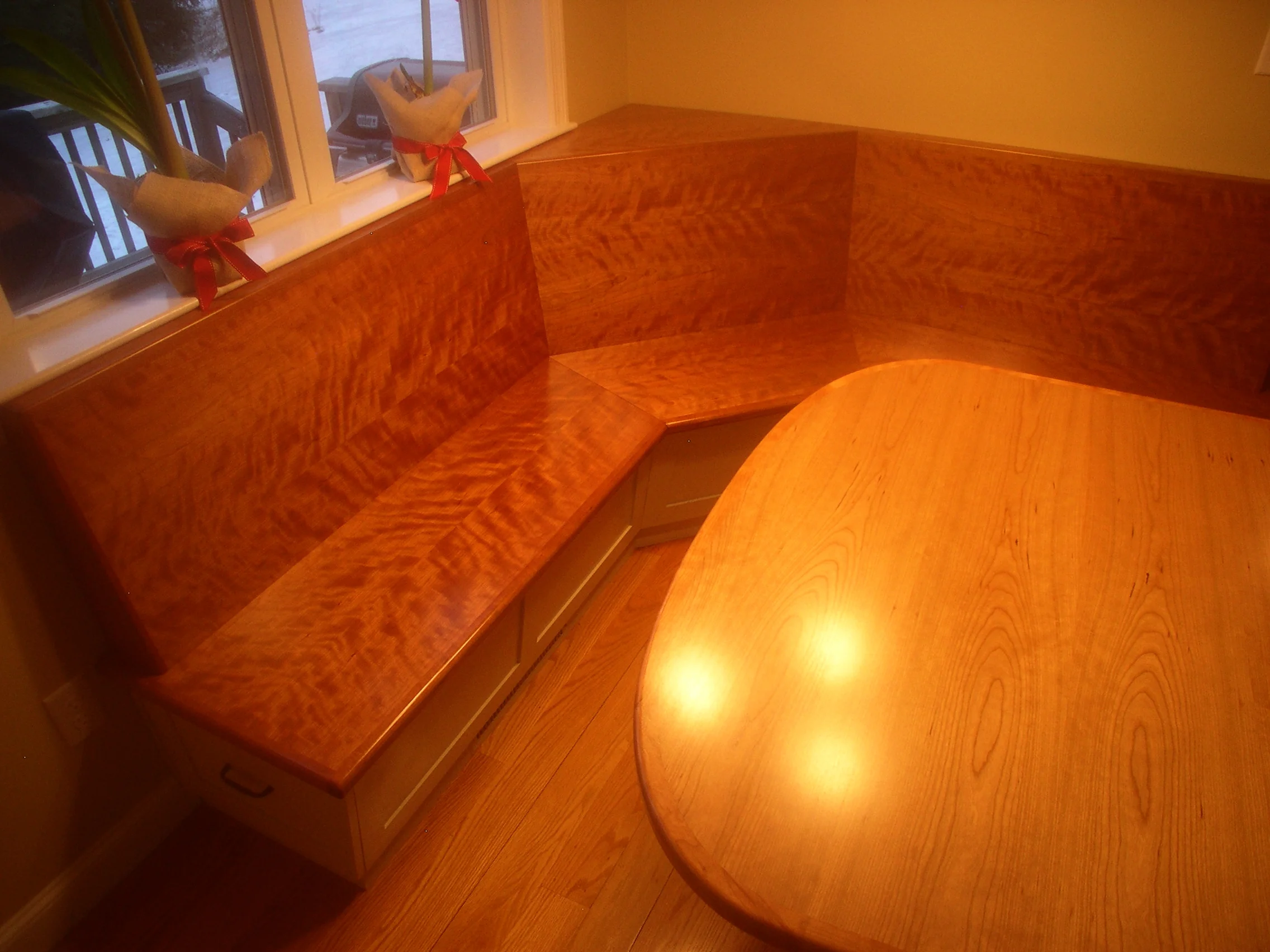 Cherry extension table and banquette
