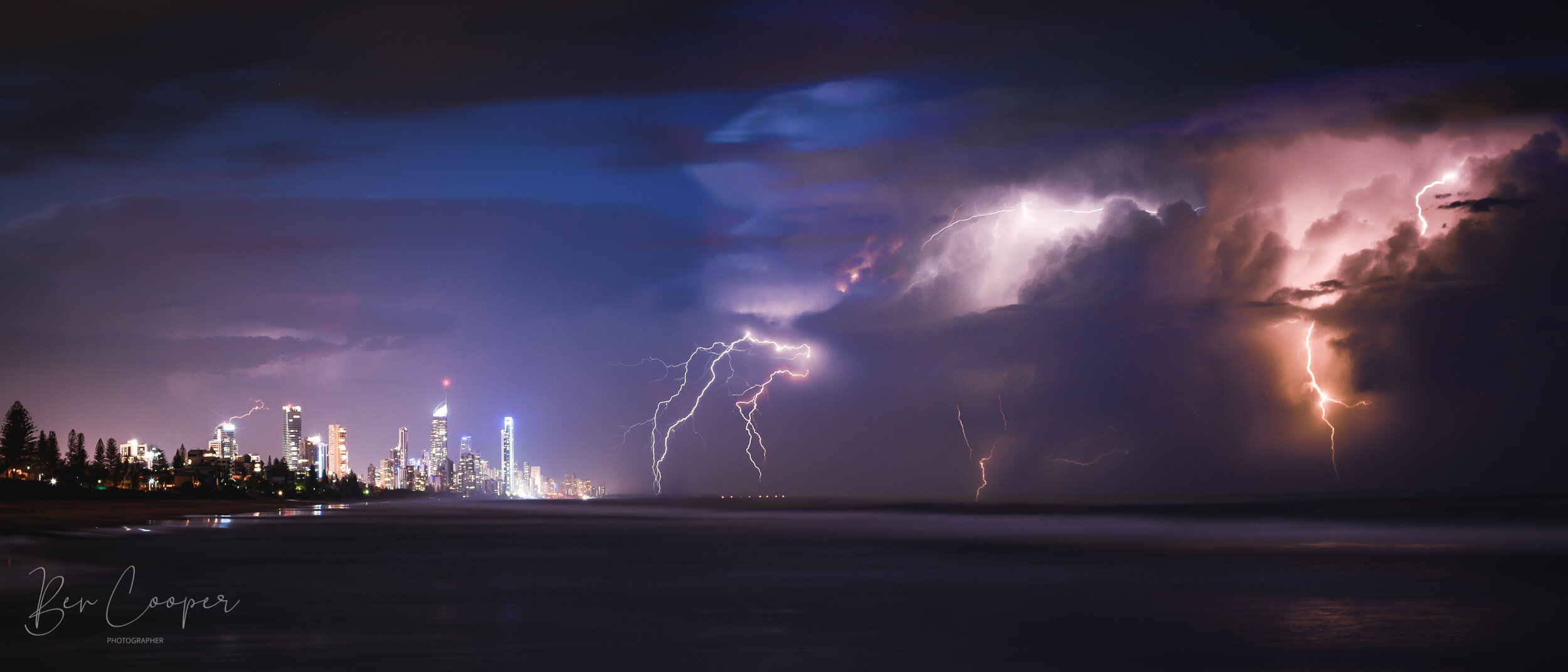 Gold Coast Lightening