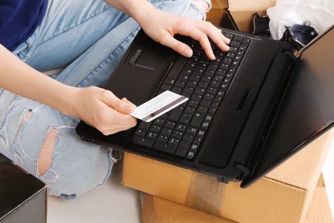 Online Shopping.jpg